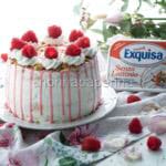 Drip cake ai lamponi, una torta per la Festa della Mamma