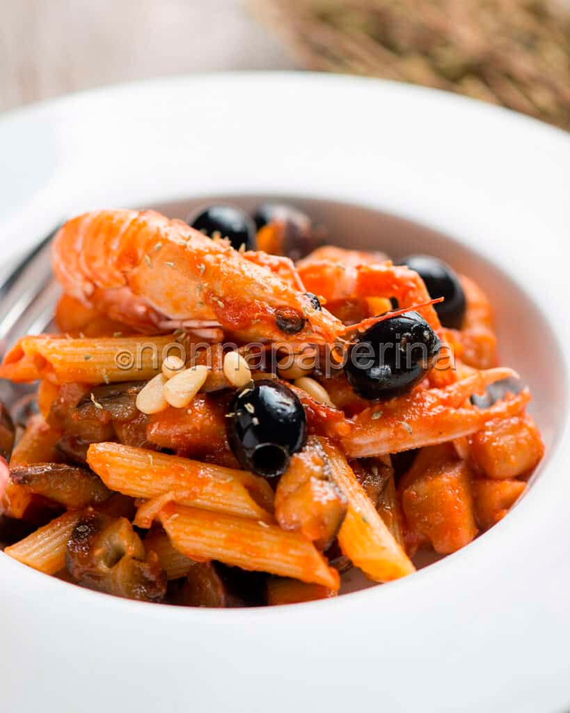 Penne con caponata di melanzane Penne con caponata di melanzane