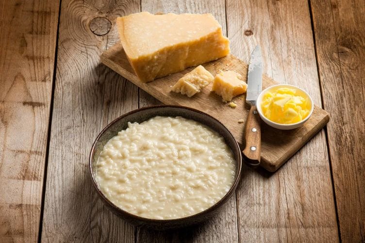 Risotto alla parmigiana, un primo facile e squisito Risotto alla parmigiana