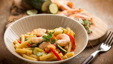 Sedanini con gamberi e peperoni