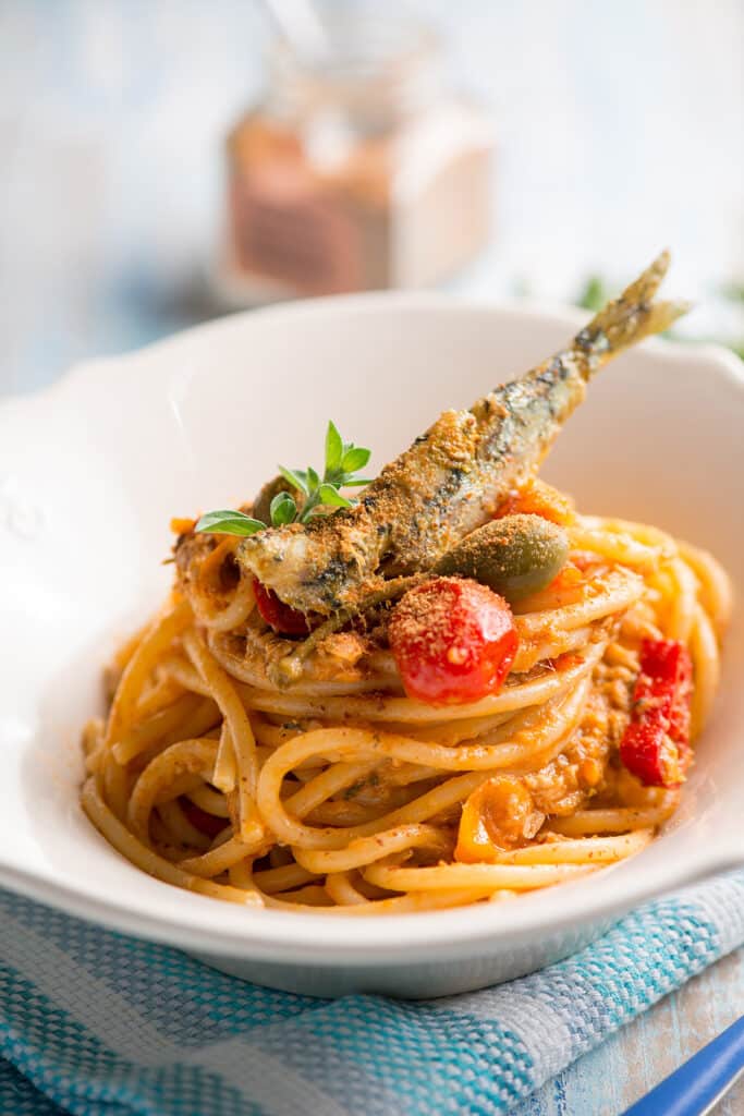 Spaghetti con sarde e bottarga