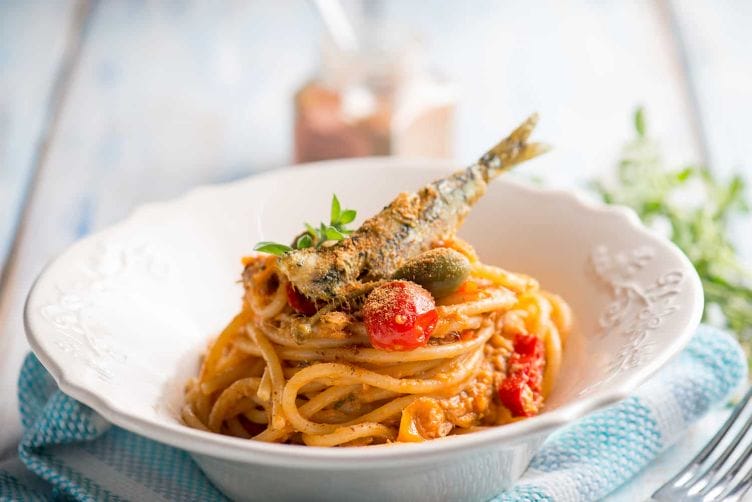 Spaghetti con sarde e bottarga