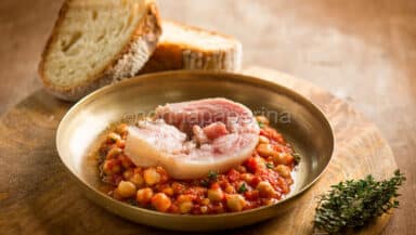 Testina di vitello con ceci