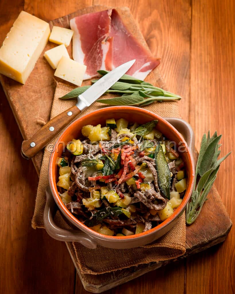 pizzoccheri con speck e Casera