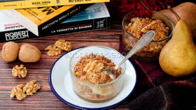 Crumble di pere al rum e noci