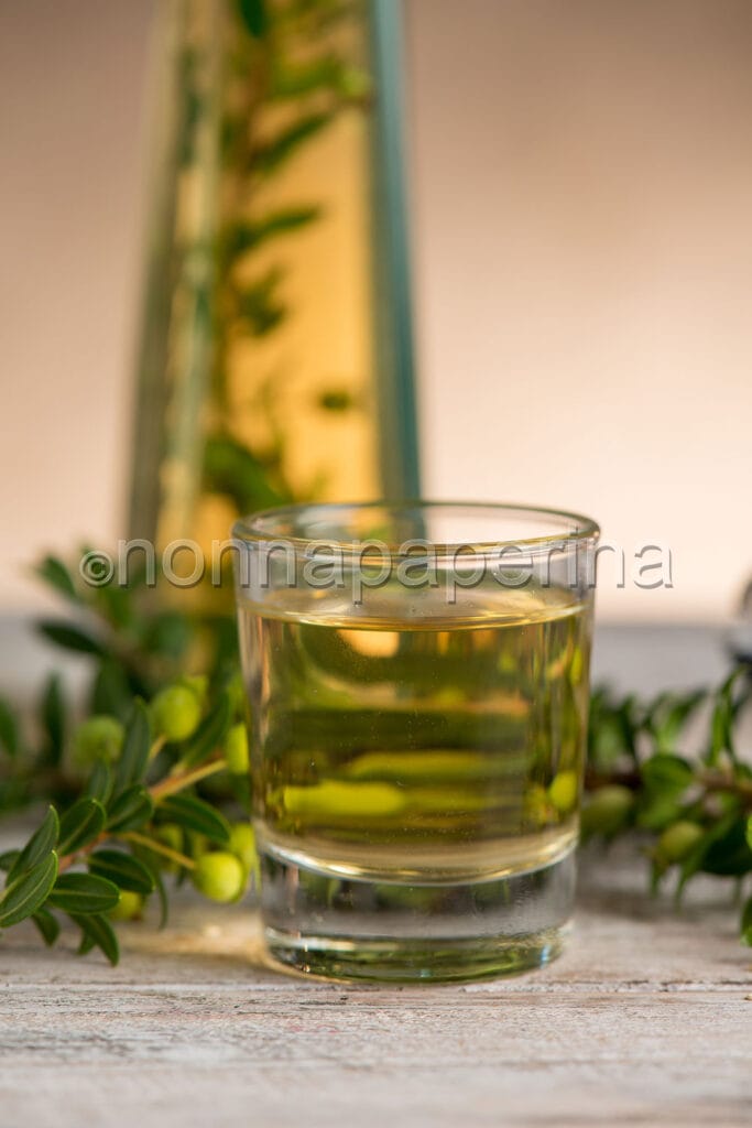 Liquore di mirto bianco Liquore di mirto bianco