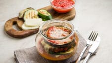 Parmigiana in vaso cottura, una deliziosa alternativa