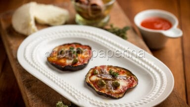 Pizzette di melanzane