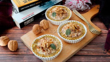 Tartellette di polenta con salsiccia