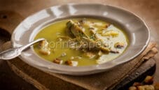 Zuppa di carciofi, un primo leggero e nutriente