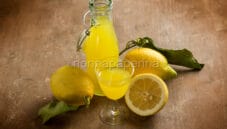 Il limoncello, uno dei liquori più amati d’Italia