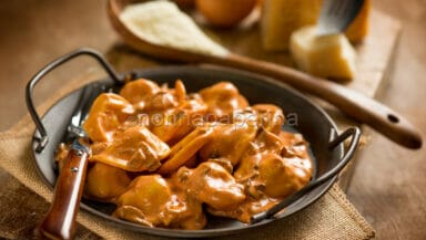 Anolini con salsa di funghi