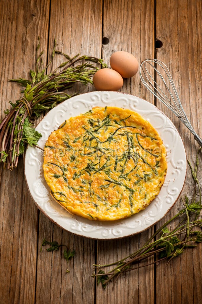 Frittata di bruscandoli Frittata di bruscandoli