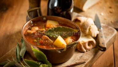 Spezzatino di vitello con piselli