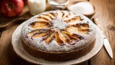 Soffice Torta di mele senza glutine, lattosio e nichel