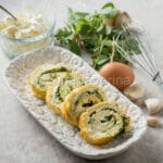 Rotolo di frittata con portulaca, una ricetta nutriente
