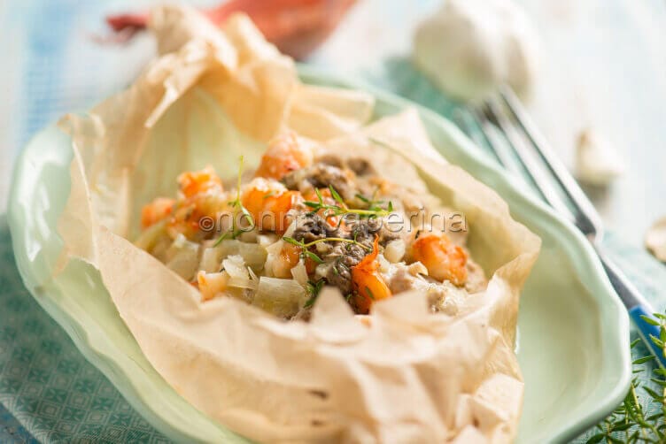 Cartoccio di sgombro al vapore Cartoccio di sgombro al vapore