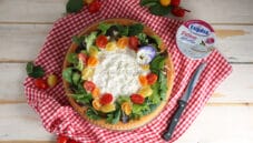 Crostata tricolore con fiocchi di latte, davvero ottima