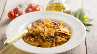 Malfatti al sugo di lenticchie