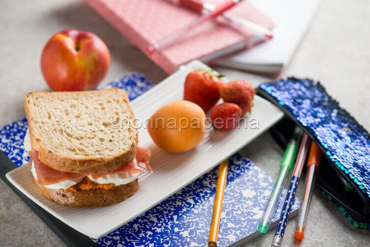 La merenda per ragazzi, ecco le soluzioni più salutari Merenda per i ragazzi