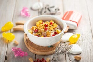 Skyr con ananas e ribes