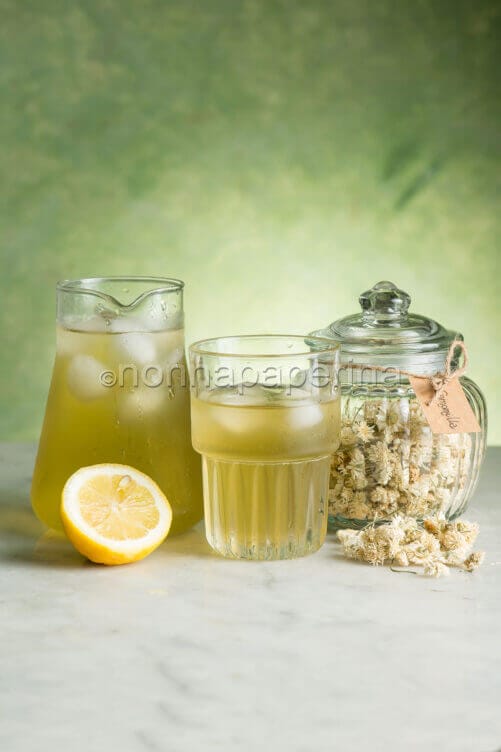 Bevanda estiva alla camomilla Bevanda estiva alla camomilla