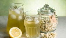 Bevanda estiva alla camomilla, un gradevole analcolico