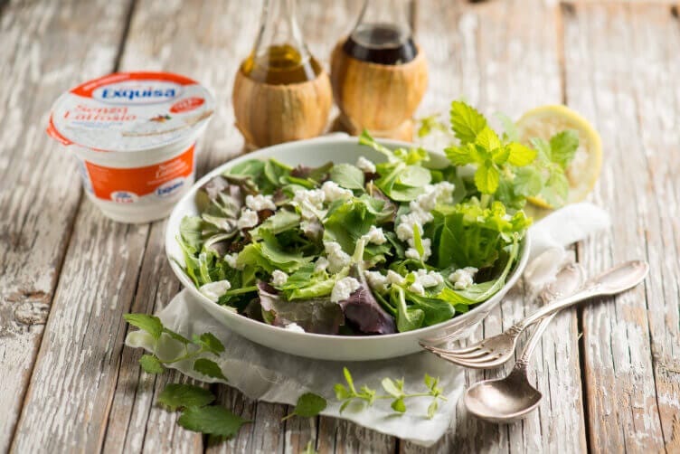 Tornare in forma dopo l’estate, alcuni consigli utili insalata con melissa