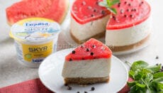 Cheesecake con Skyr e anguria,