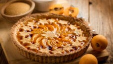 Crostata con nespole, una colazione all’insegna del gusto