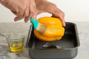 Spellare i peperoni cotti al forno