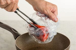 Spellare i peperoni in padella