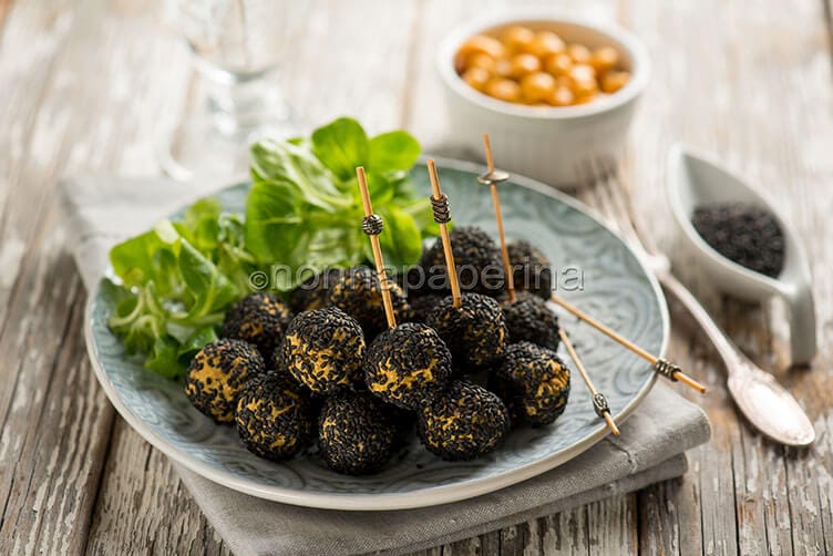 Falafel con lupini, un delizioso spuntino vegetariano Falafel con lupini