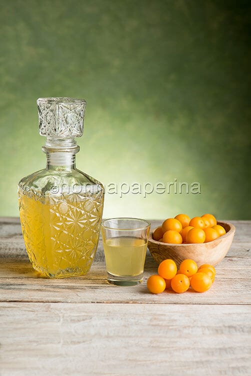 Liquore alle susine gialle Liquore alle susine gialle