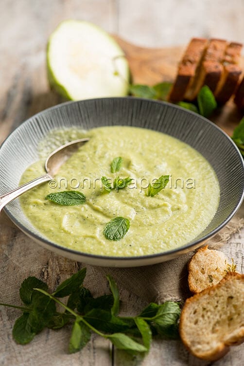 gazpacho di cetriolo gazpacho di cetriolo