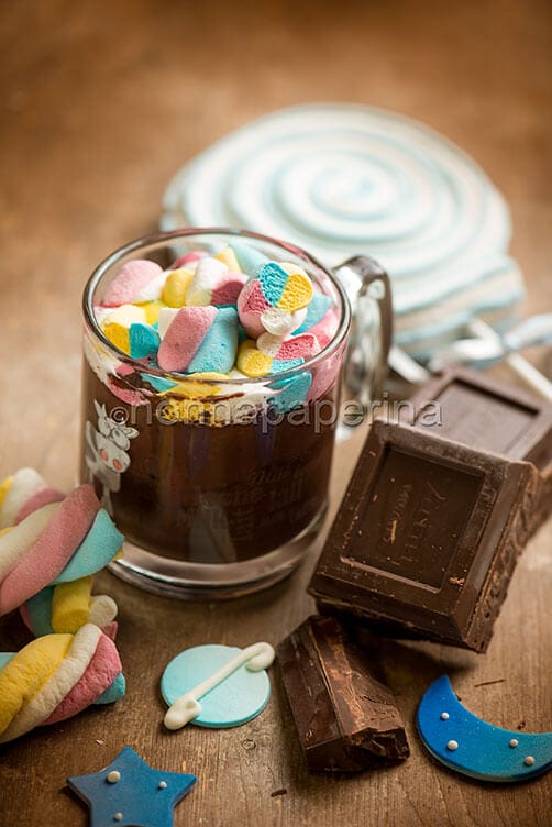 Cioccolata calda con marshmallow