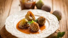 Fichi caramellati, un dolce di altri tempi Fichi caramellati, un dolce di altri tempi