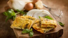 Frittata di cipolle al forno, una variante squisita Frittata di cipolle al forno, una variante squisita