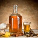 Liquore di genziana, due soluzioni per stupire gli amici Liquore di genziana, due soluzioni per stupire gli amici