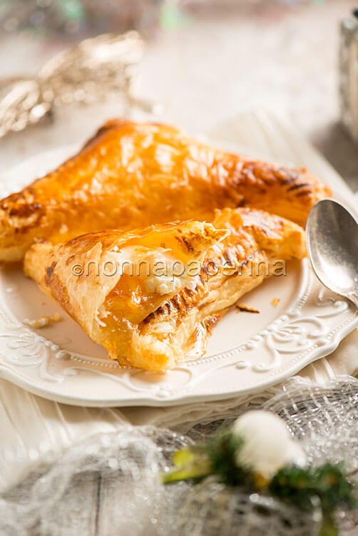 Sgonfiotti al formaggio di capra