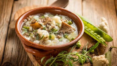 Zuppa di quinoa al dragoncello
