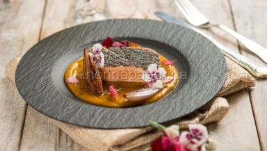 Filetto di salmone in crosta di sesamo