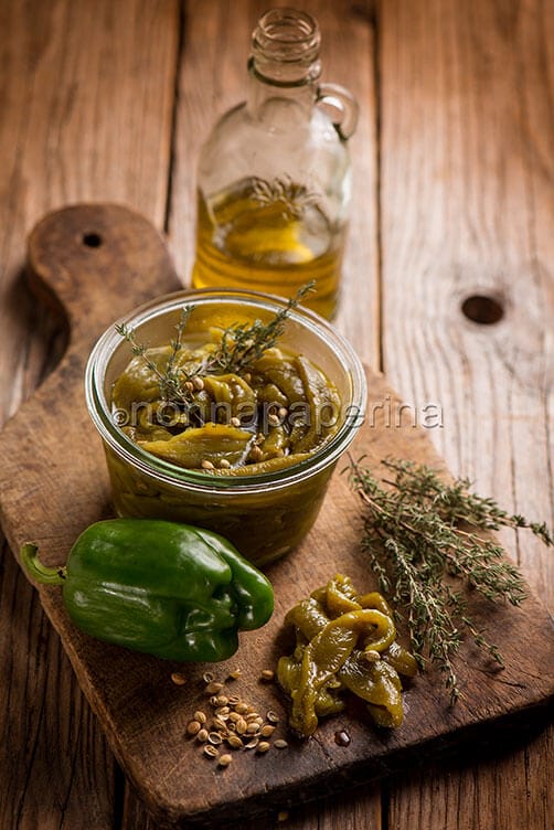 peperoni in conserva peperoni in conserva