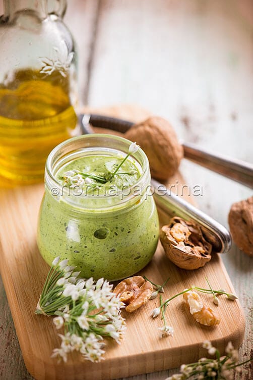 Pesto di aglio orsino Pesto di aglio orsino