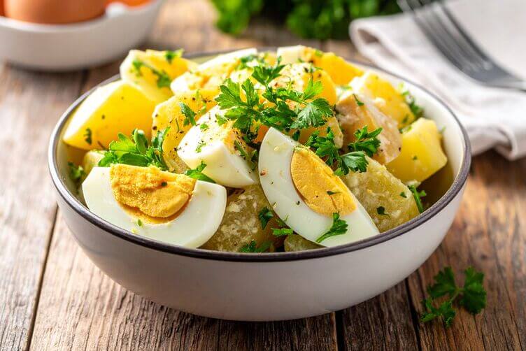 insalata con pimpinella insalata con pimpinella