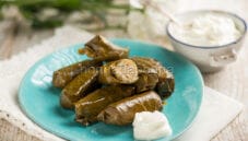 Il sarma, una specialità turca con le foglie di vite
