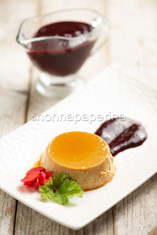 Creme caramel al geranio mela Creme caramel al geranio mela