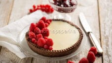 Frolla al cacao con lamponi, una combinazione ottima Frolla al cacao con lamponi, una combinazione ottima