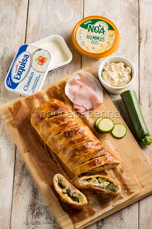 Strudel con zucchine e hummus di ceci Strudel con zucchine e hummus di ceci