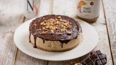 Torta al mascarpone e burro di arachidi